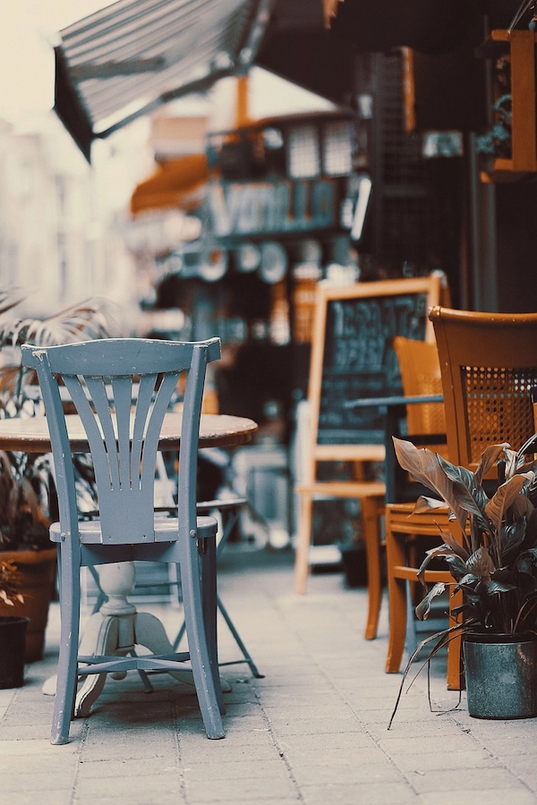 A parte de externa de um café.